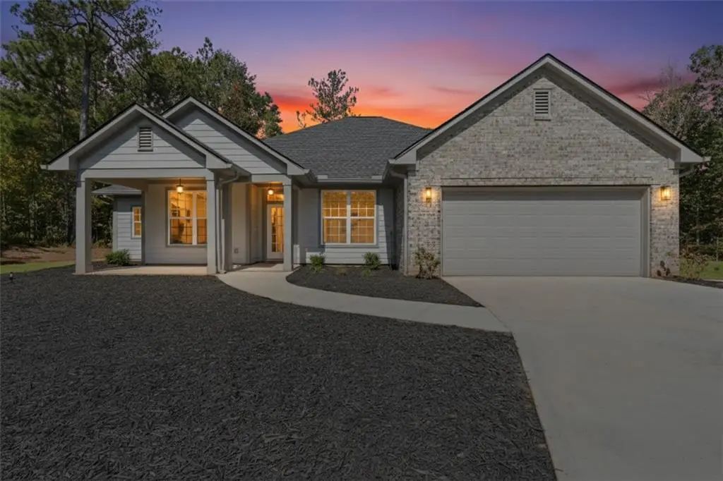 4477 Rivercliff Way, Gray