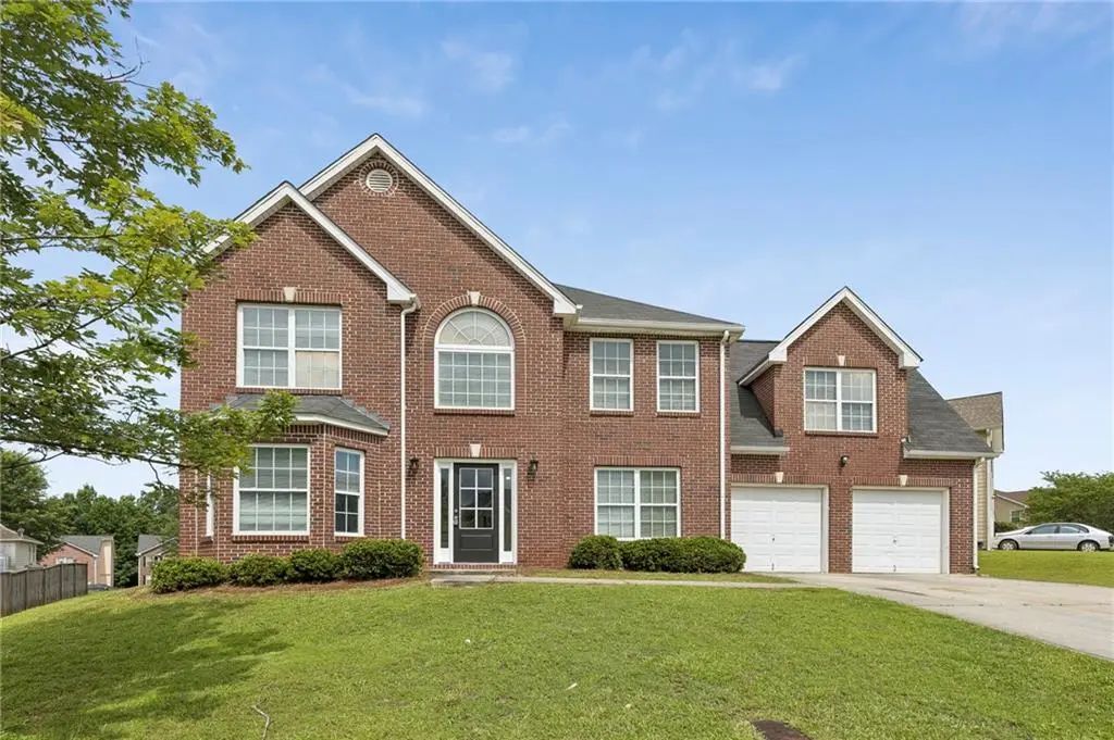 4951 Estonian Drive, Fairburn