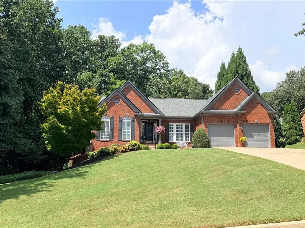 1545 Bookhout Drive, Cumming