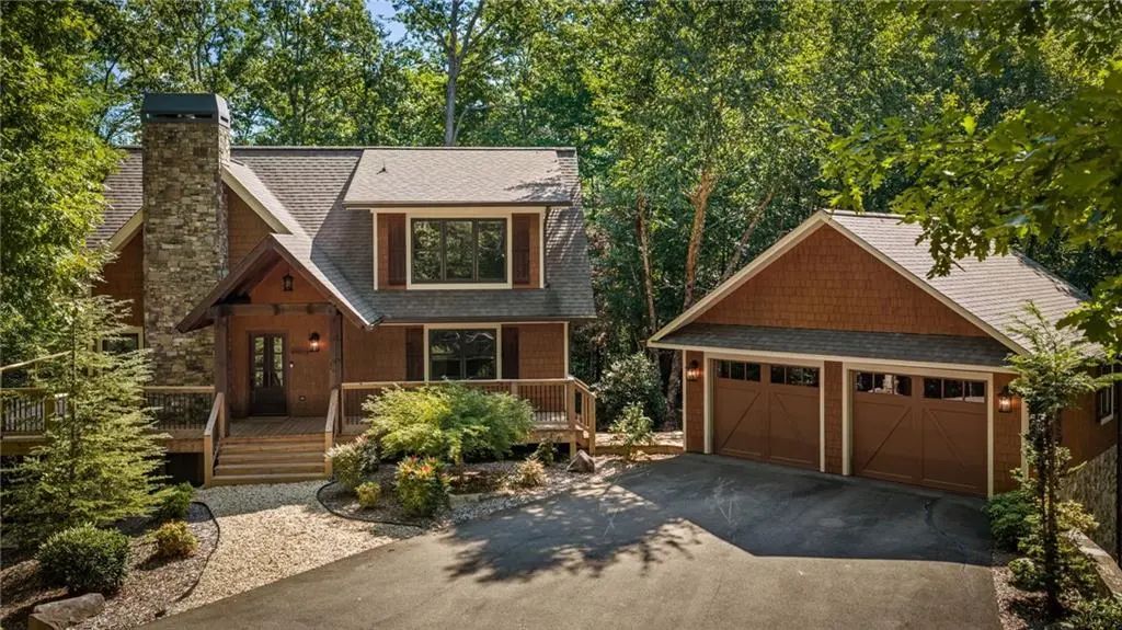 2634 Mountain Tops Road, Blue Ridge