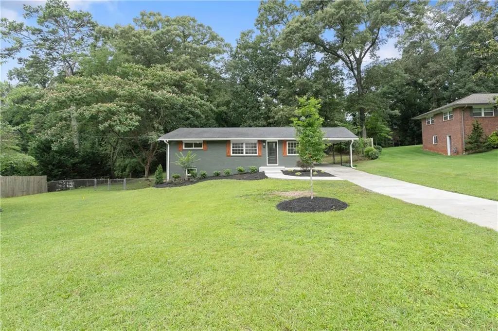 2324 Elmwood Circle, Atlanta