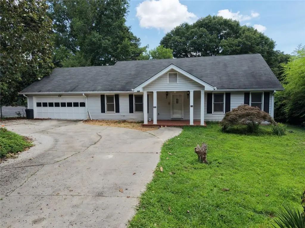 1931 Brockett Road, Tucker