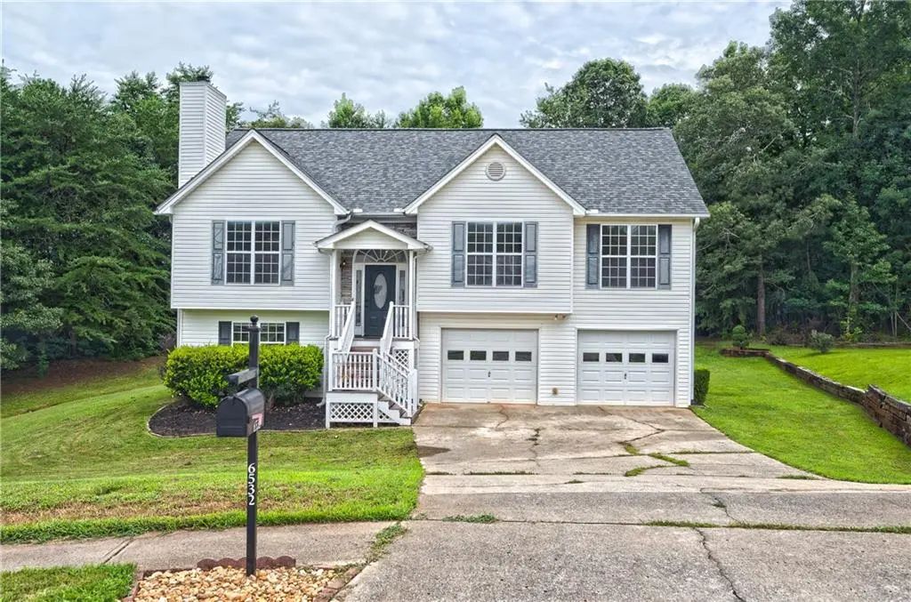 6532 Sundial Avenue, Flowery Branch