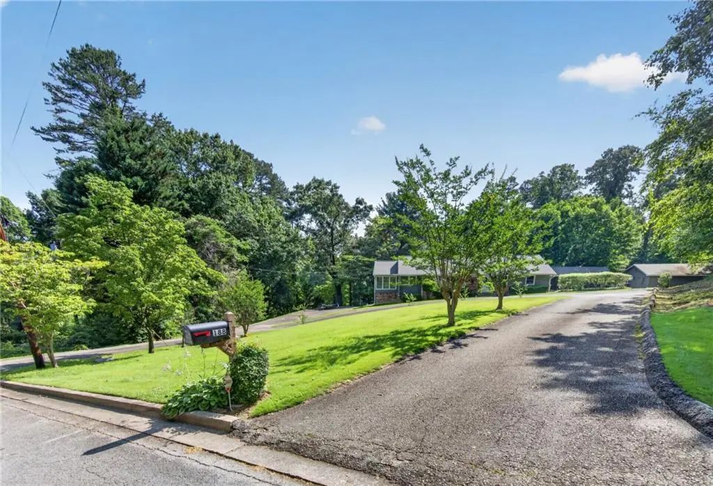 188 Hillendale Drive, Toccoa