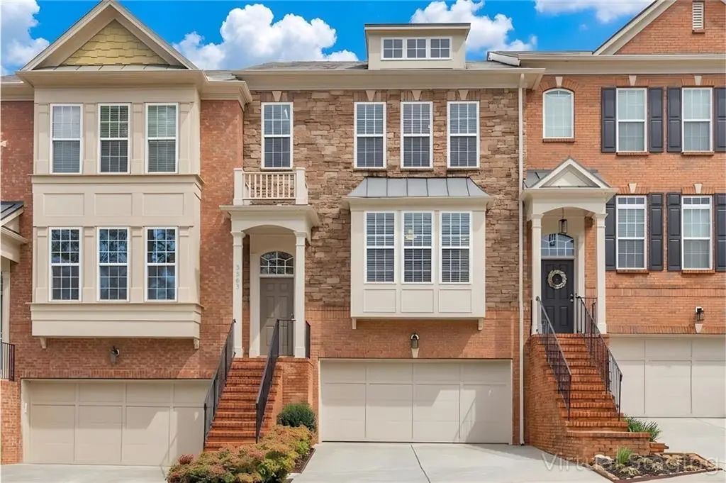 Unit 16 - 3363 Cumberland Club Drive, Atlanta