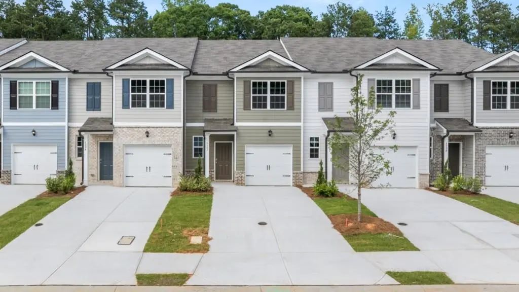 6002 Skylar Drive, South Fulton