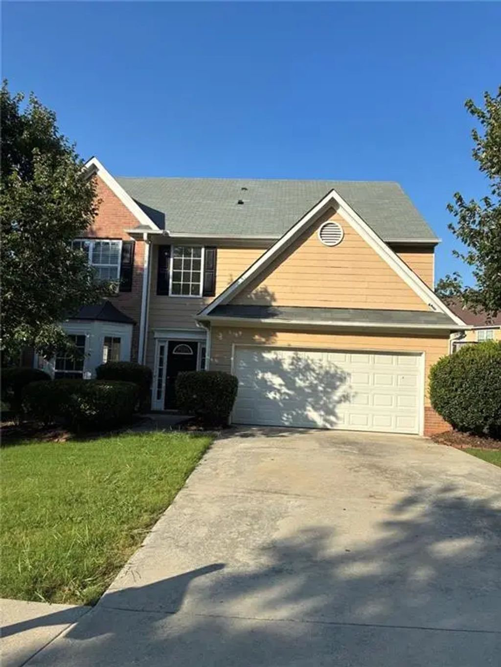 3292 Shady Valley Court, Loganville