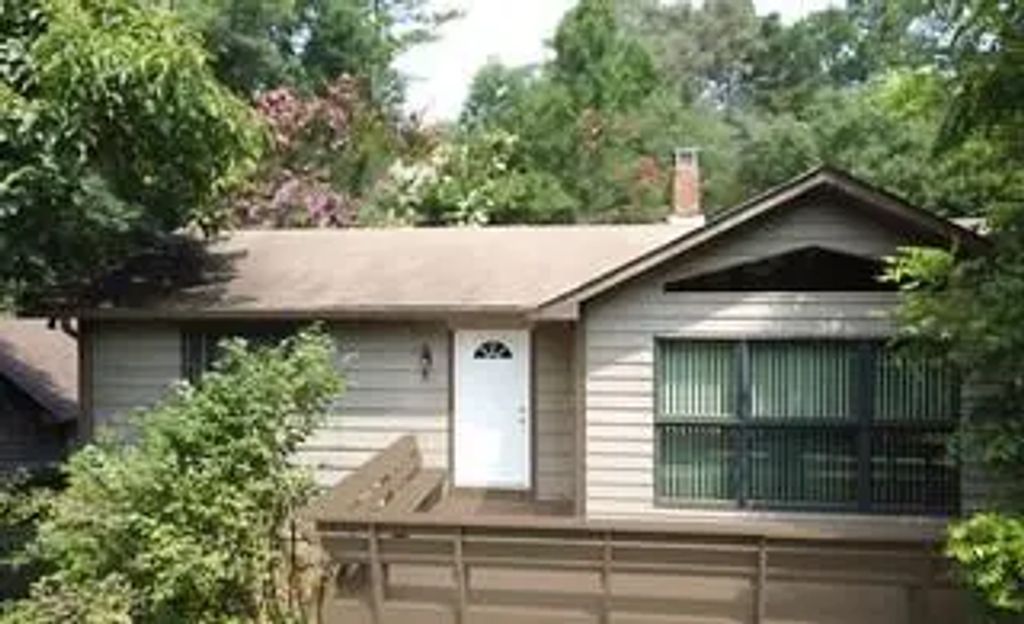 8257 Appalachian Highway, Mineral Bluff