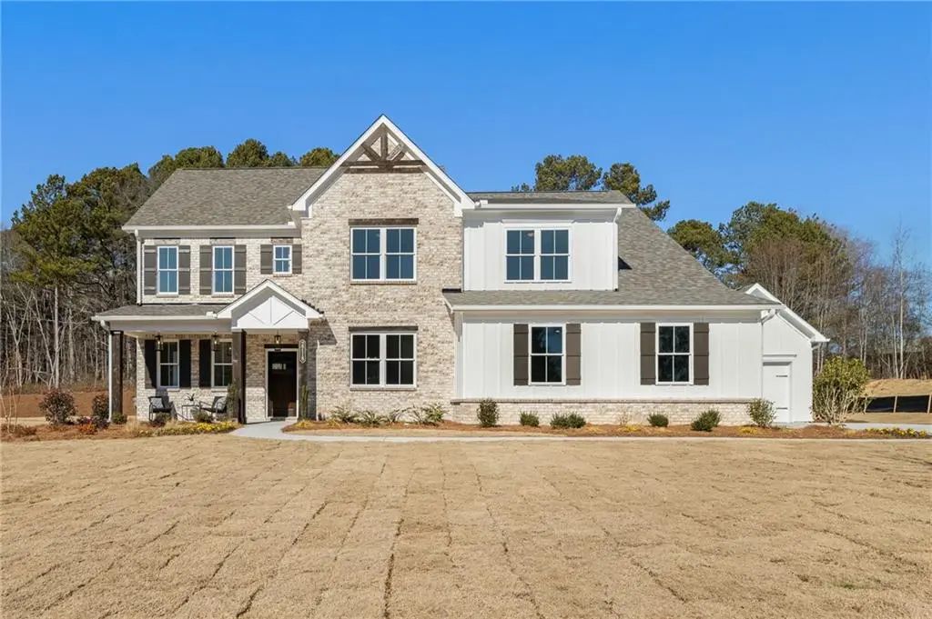 212 Knollwood Bend, Canton