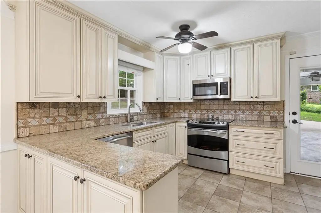 4165 Westview Street, Douglasville