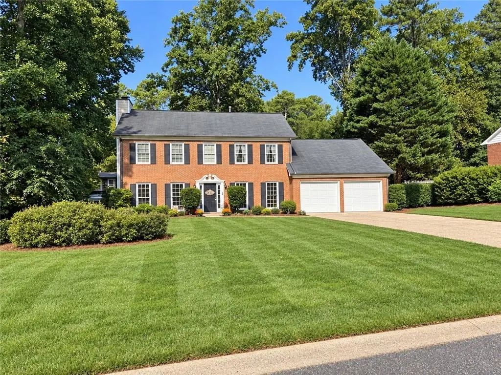 166 Knollwood Drive Nw, Marietta