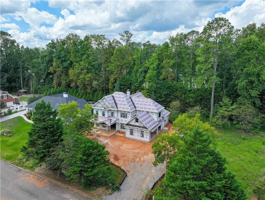 12220 Spring Place Lane, Alpharetta
