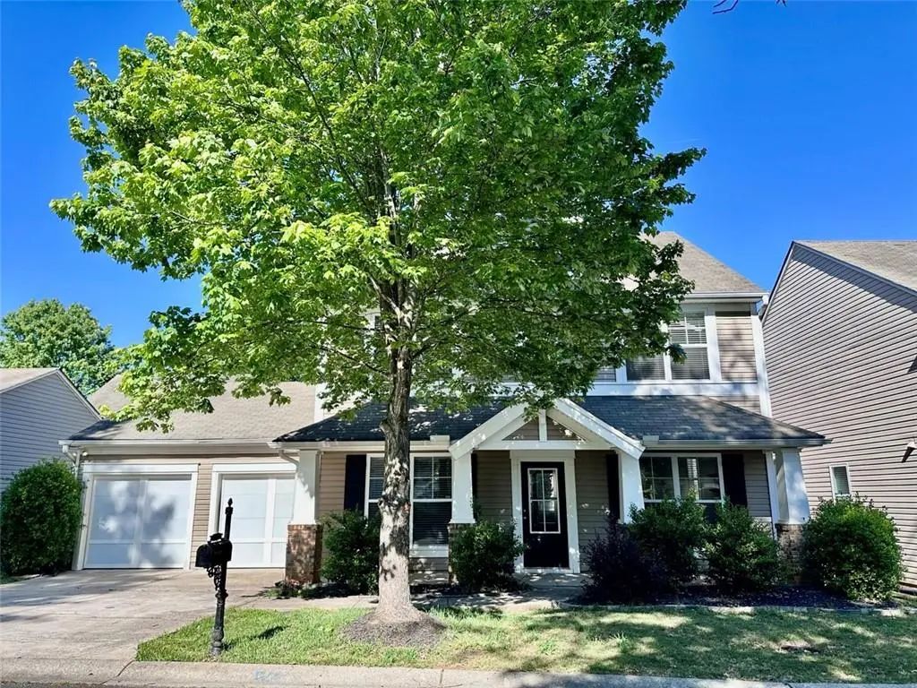 808 Inkberry Road, Canton