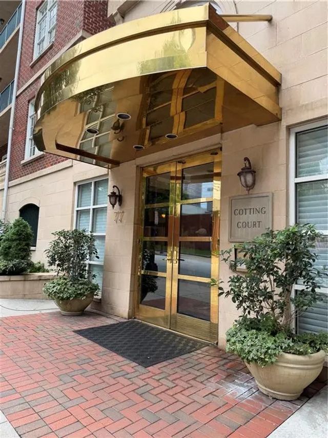 Unit 304 - 77 Peachtree Place, Atlanta