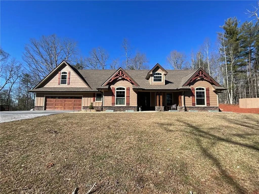 3331 Gumlog Road, Young Harris