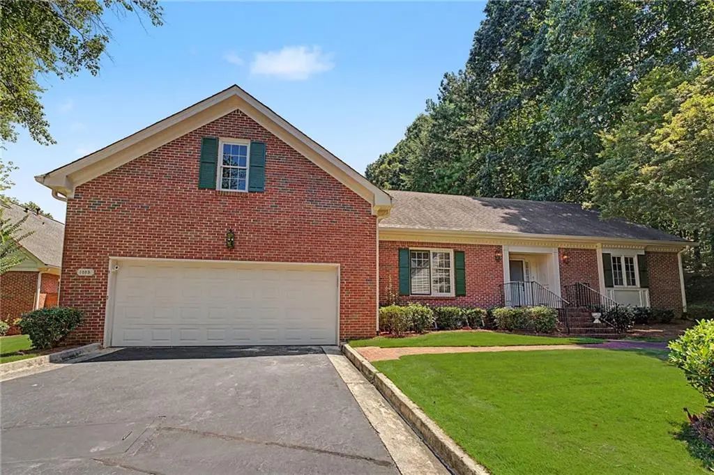 1883 Bedfordshire Court, Decatur