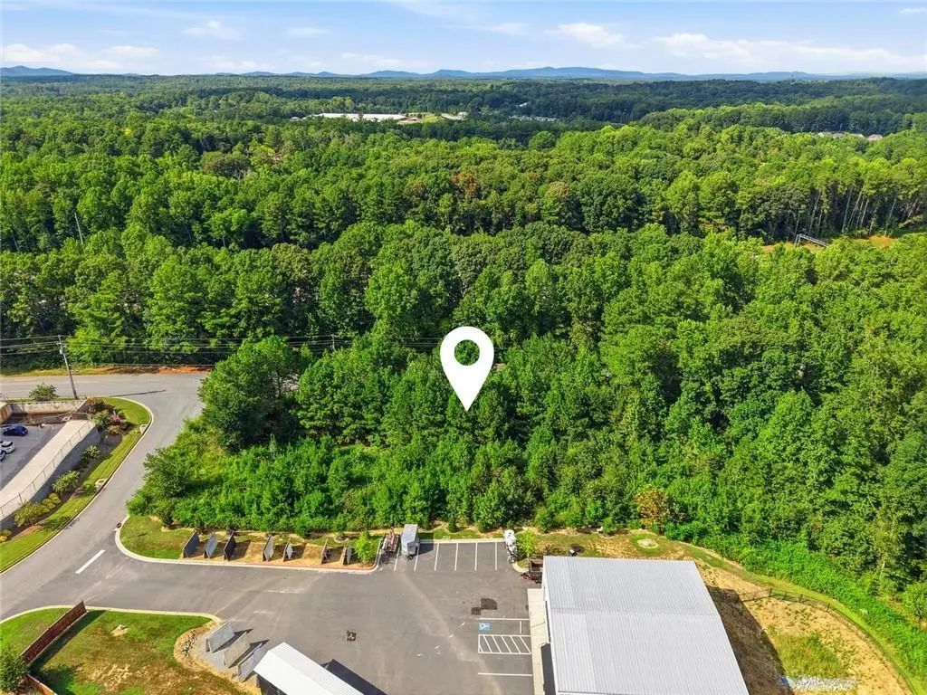 101 Holt Drive, Acworth