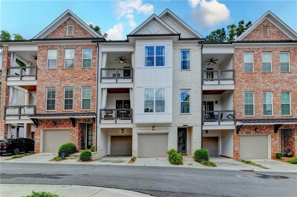 453 Burton Drive, Alpharetta