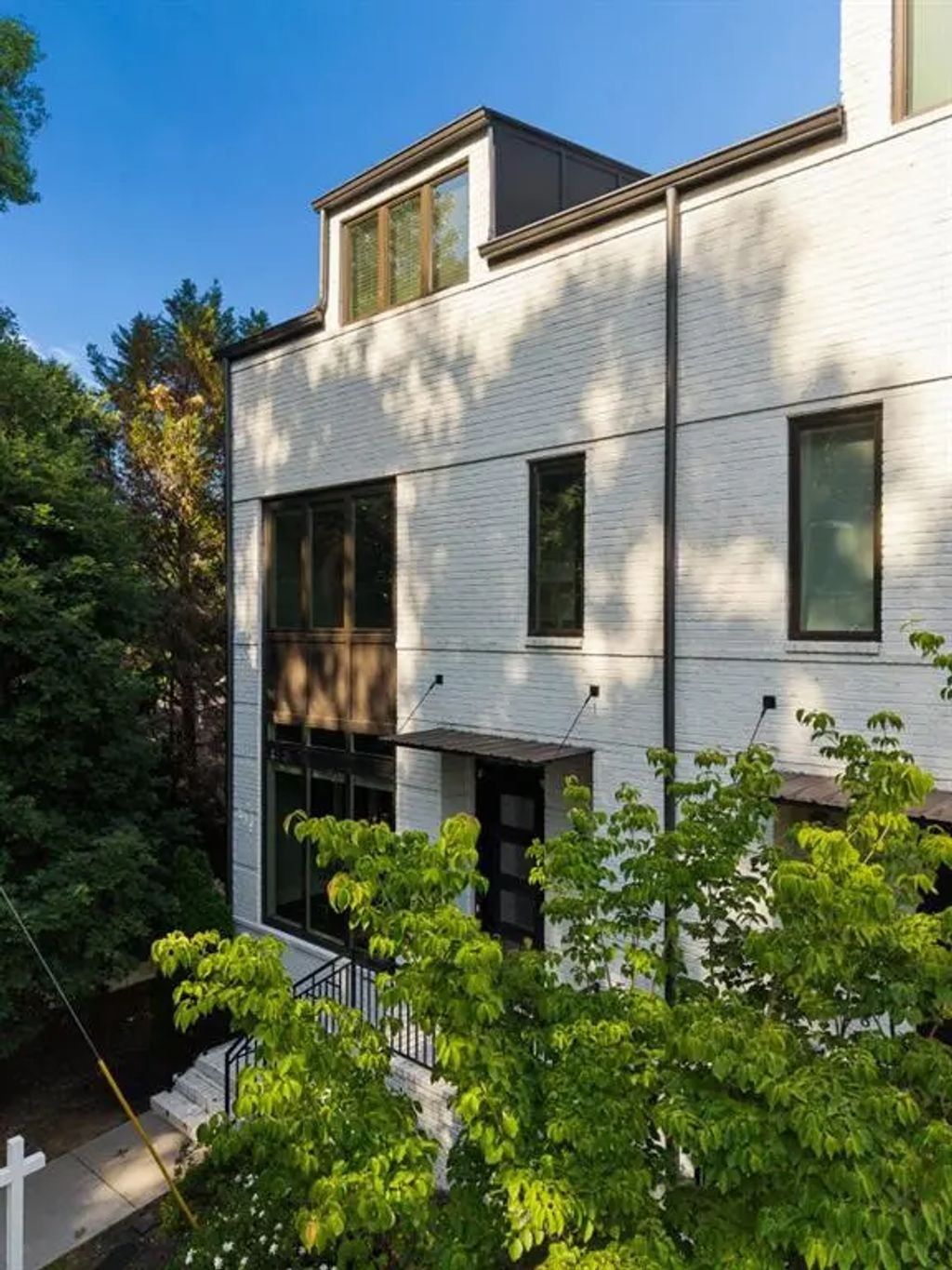 2974 Hermance Drive Ne, Atlanta