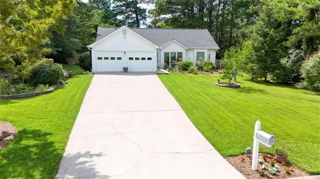 1215 Brookton Drive, Dacula