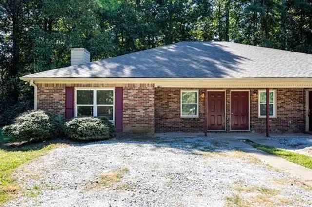 1106 Brookstone Road, Atlanta