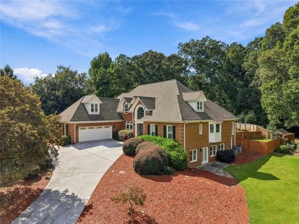 1251 Bridgewater Walk, Snellville