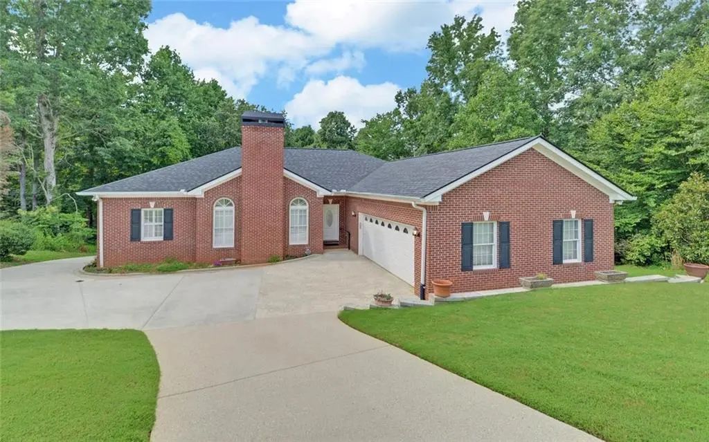 4151 Summit Chse, Gainesville