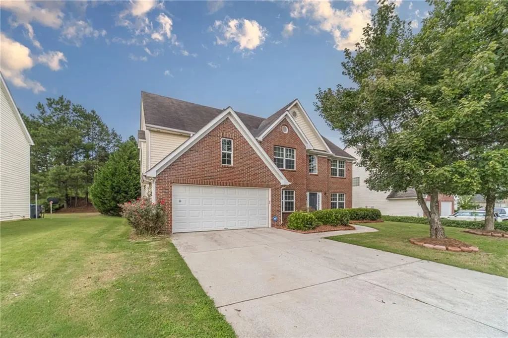 769 Roxholly Lane, Buford