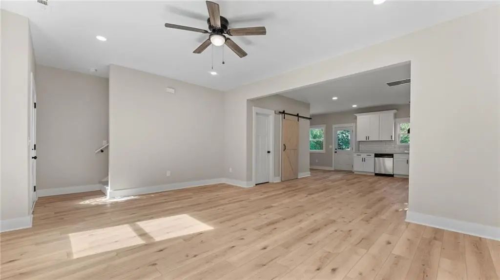 297 Wilshire Road Ne, Rome