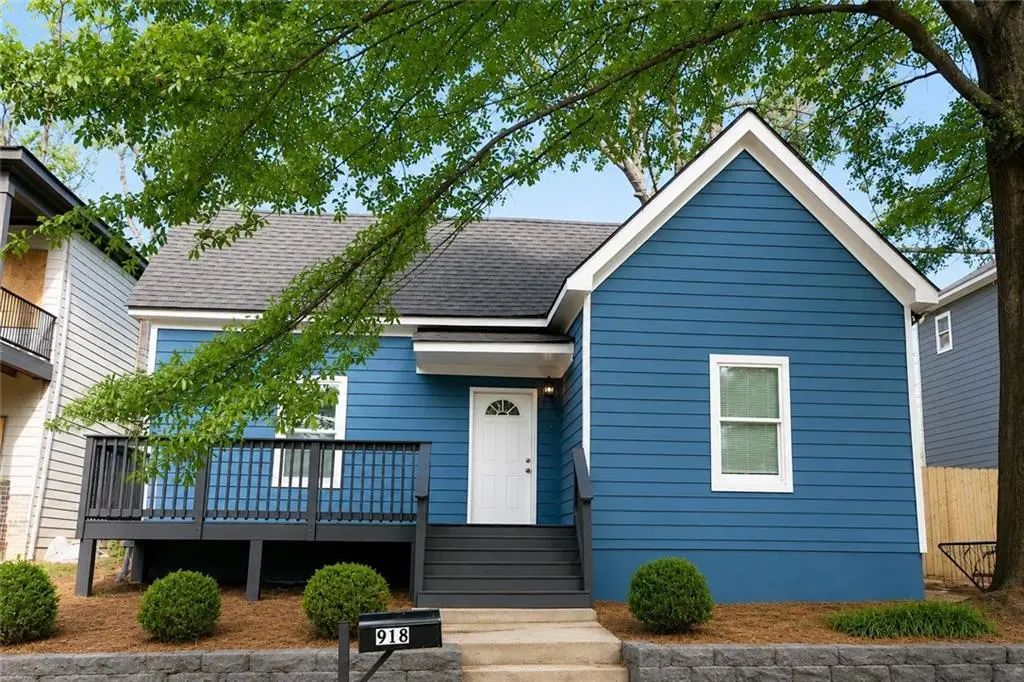 918 Smith Sw, Atlanta