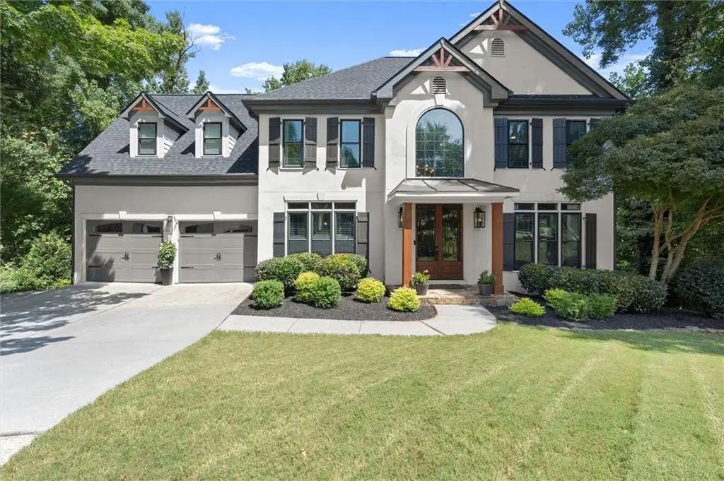512 Old Field Cove, Woodstock