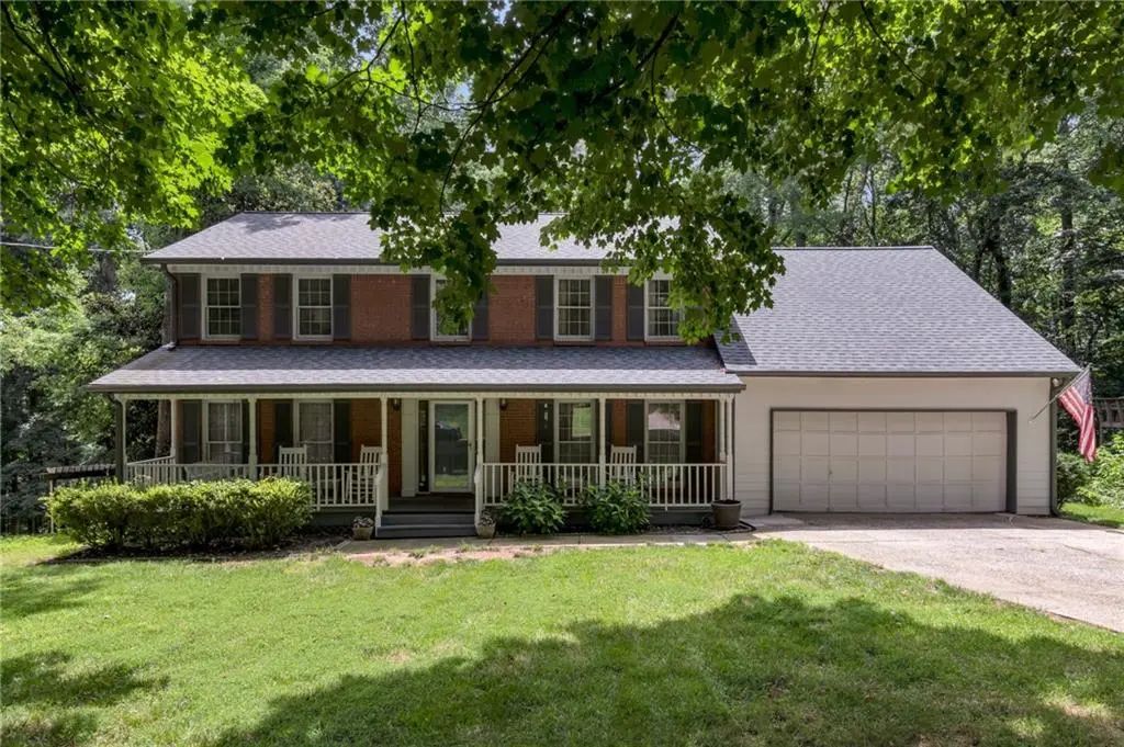 385 Summerfield Drive, Alpharetta