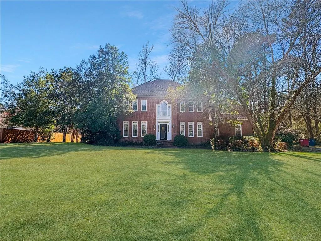 118 Ashford Park, Macon