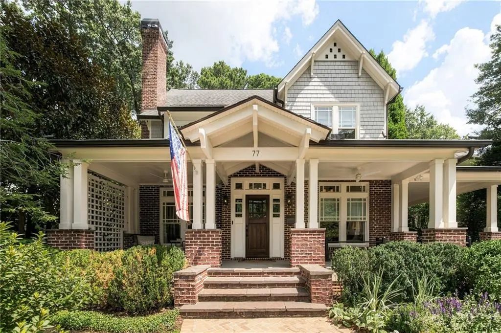 77 Avery Drive Ne, Atlanta