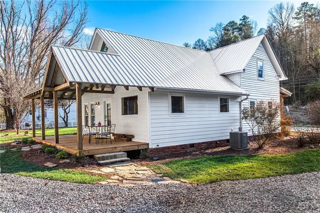 8679 Lakewood Highway, Mineral Bluff