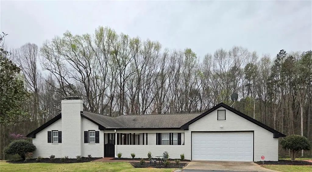 1012 Highway 332, Pendergrass