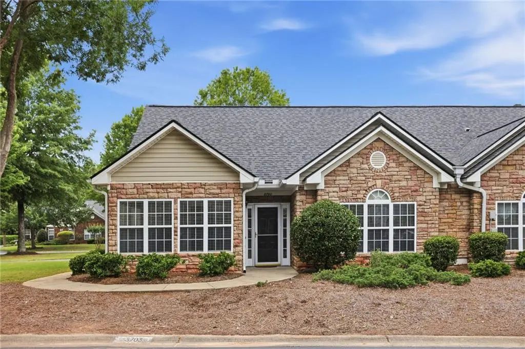 3703 Villa Springs Circle, Powder Springs