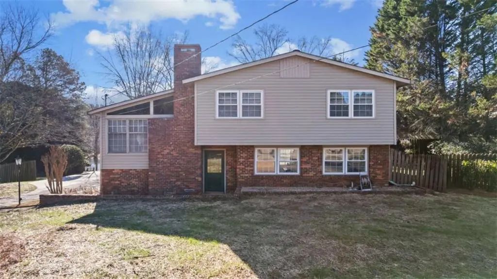 8 Lakemoore Drive, Rome