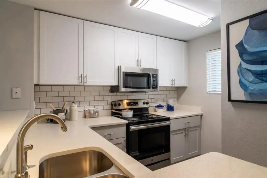 Unit 341d - 4580 Barclay Drive, Dunwoody