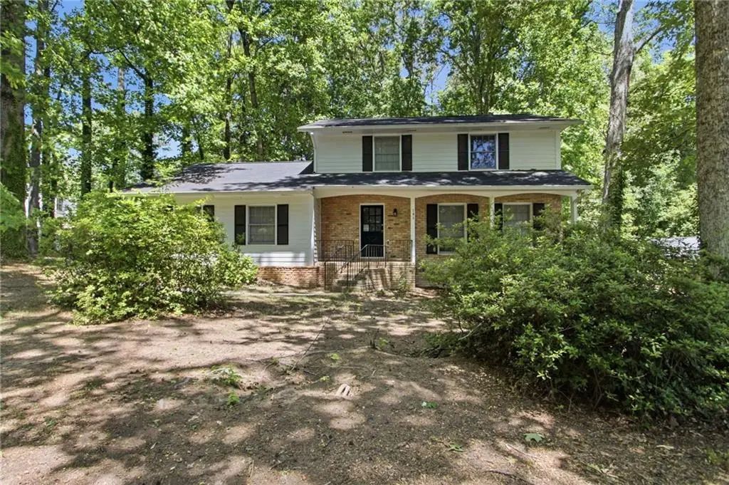 103 Creek Bed Court, Peachtree City