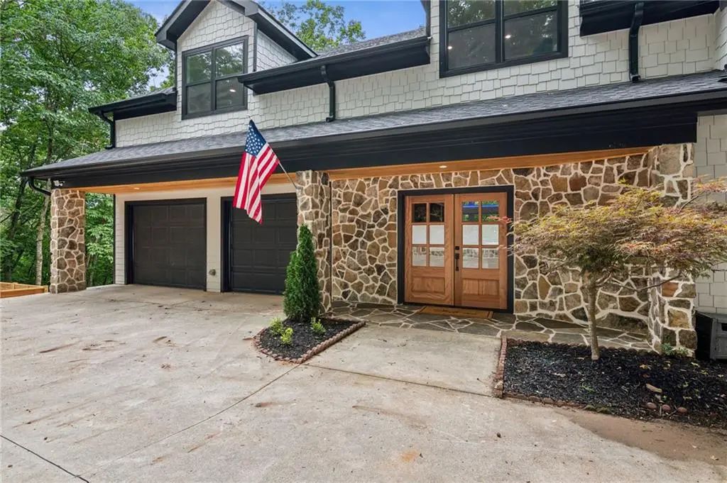 297 Fairview Court, Jasper