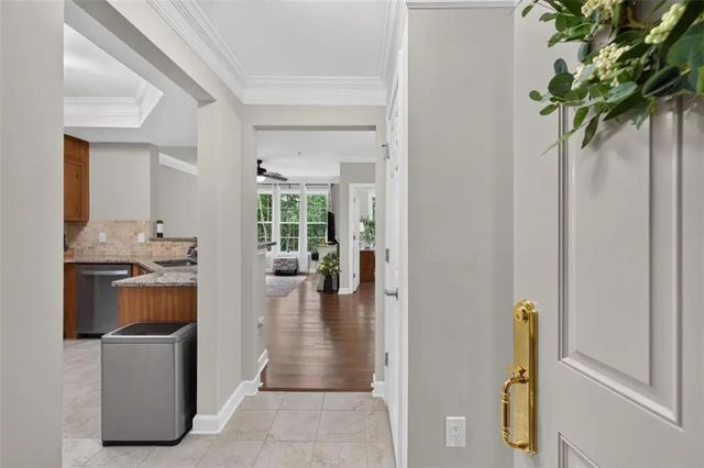 335 Ashford Circle, Atlanta