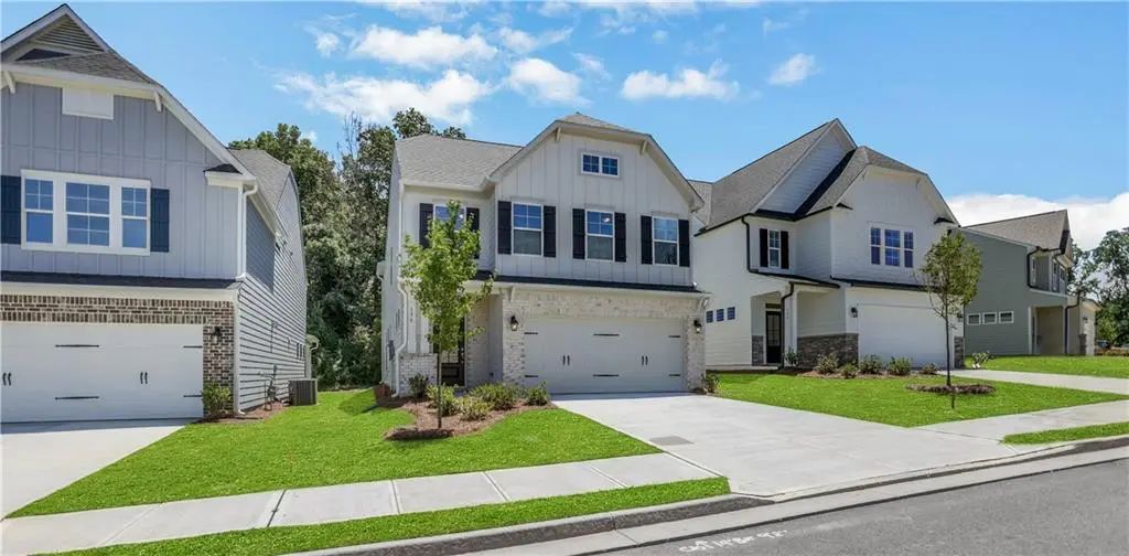 196 Trace Bluff, Dawsonville