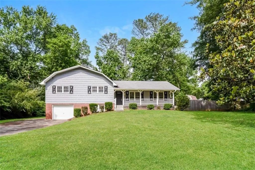 6581 Windsor Drive, Acworth