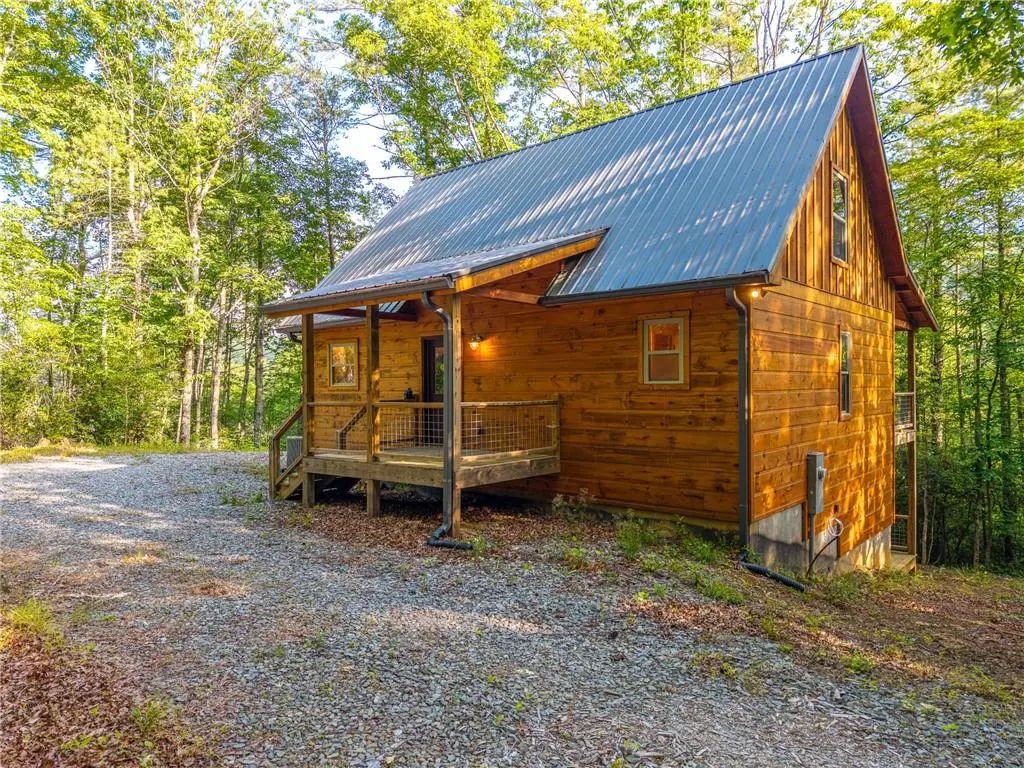 5860 Old Bucktown Road, Ellijay