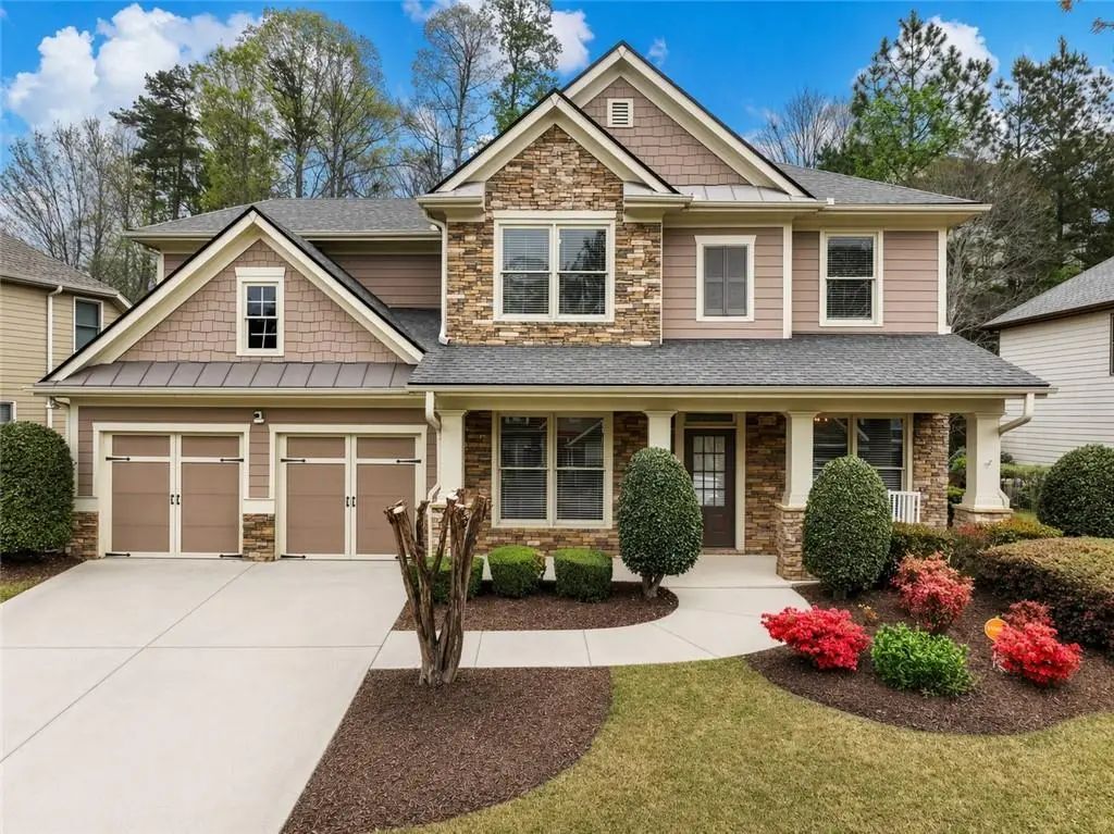 7529 Brookstone Circle, Flowery Branch
