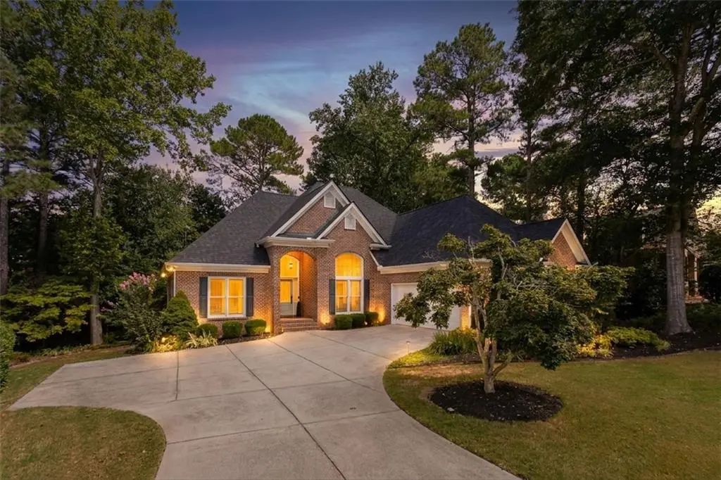 885 Rose Brook Drive, Lawrenceville