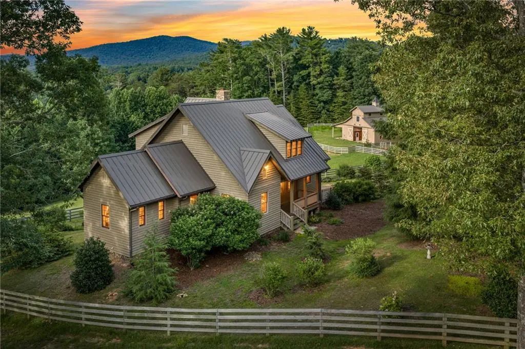 290 Old Anderson Creek Road, Ellijay