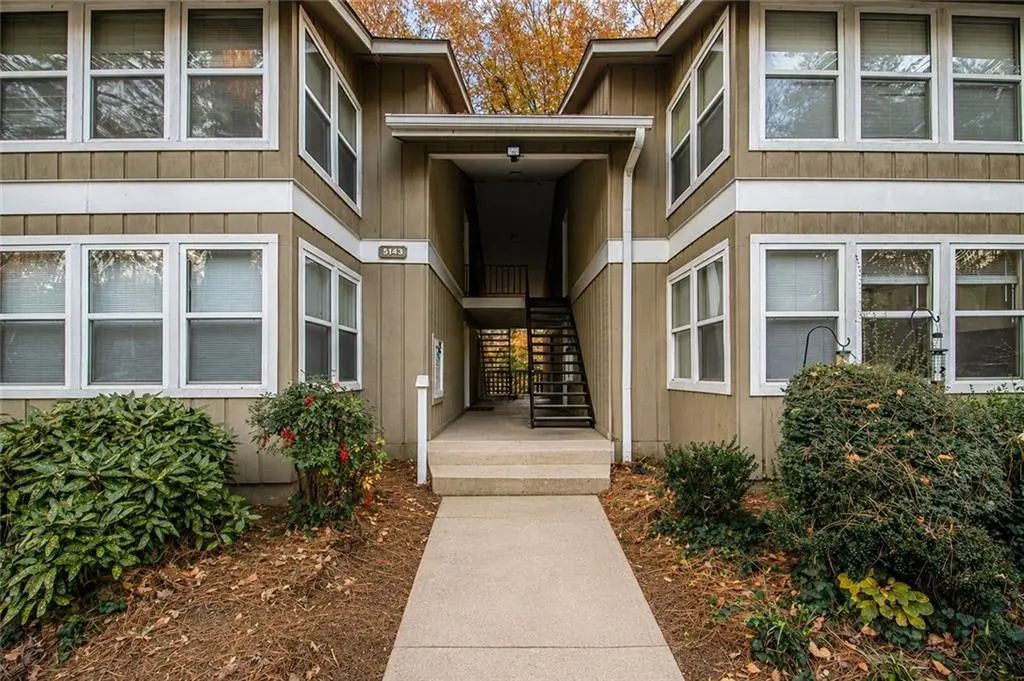 Unit 8 - 5143 Roswell Road, Sandy Springs
