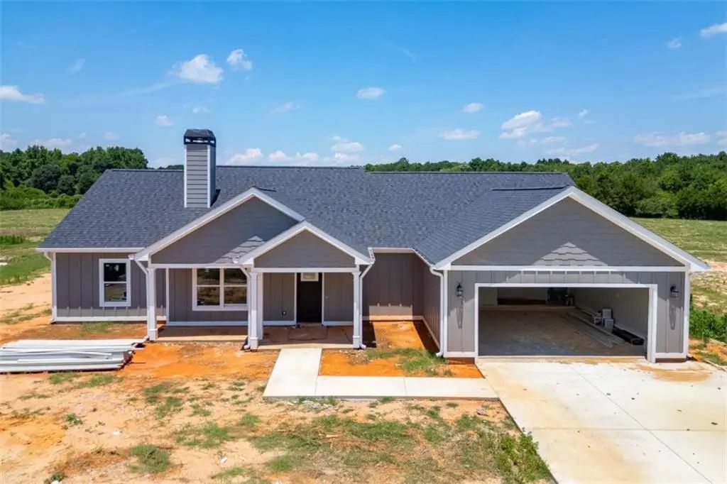 102 Creek Stone Drive, Hartwell